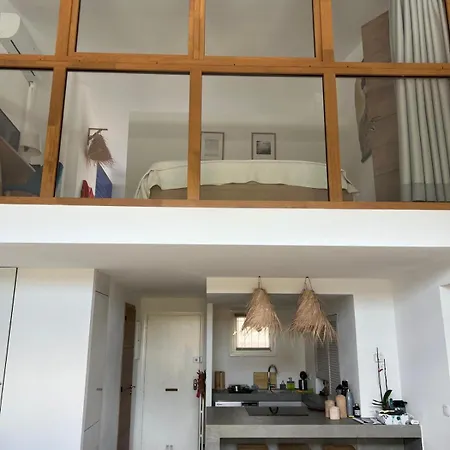 Apartment Port