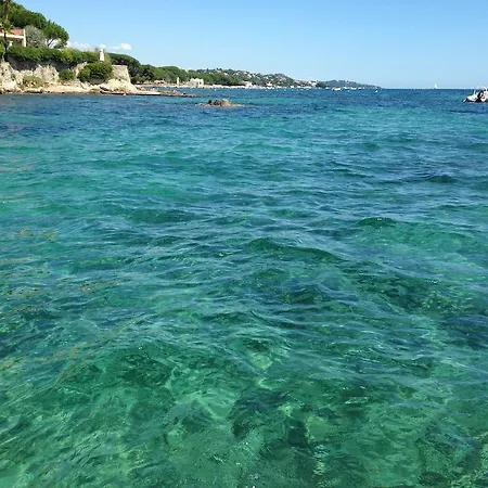 Port Апартаменты *